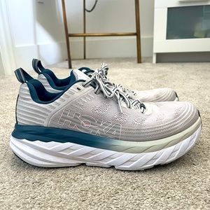 Hoka One One Bondi 6